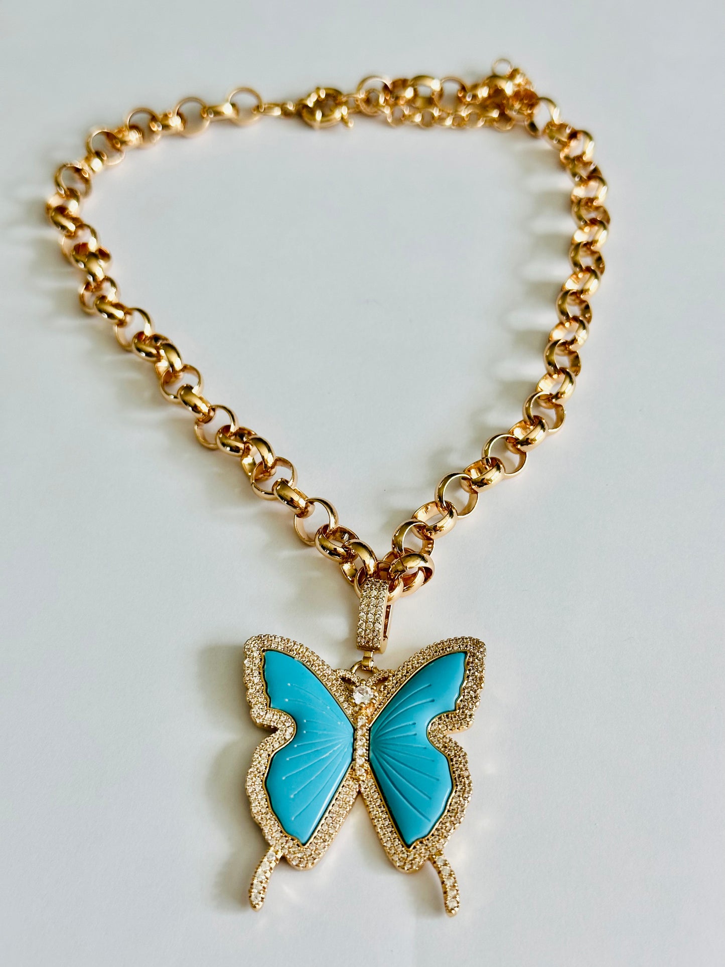 Colar butterfly luxor